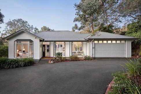 2 Orchid Way Hurstbridge 3099