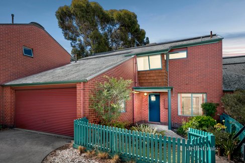 2 Parker Mews Williamstown 3016