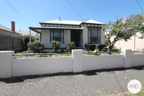 2 Salisbury Avenue, NEWINGTON VIC 3350