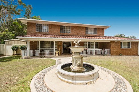 2 Scarborough Way, DUNBOGAN NSW 2443