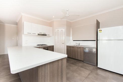 2 Shiosaki Brace, BILINGURR WA 6725