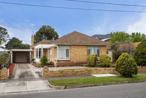 2 St Peters Court Bentleigh East 3165