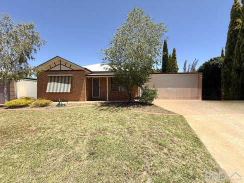 2 Sturt Court, MILDURA VIC 3500