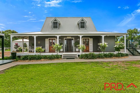 2 Tangaratta Street, DURI NSW 2344