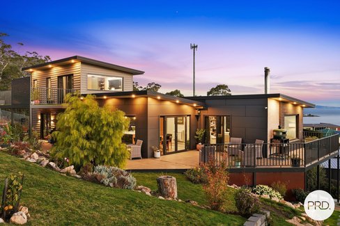 2 Themeda Court, HOWRAH TAS 7018
