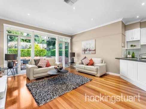 2 Thomas Street Camberwell 3124