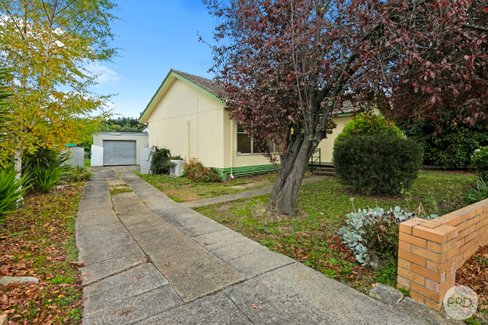 2 Warreen Street, SEBASTOPOL VIC 3356
