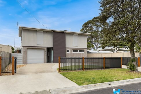 2 Waverley Court, Paynesville