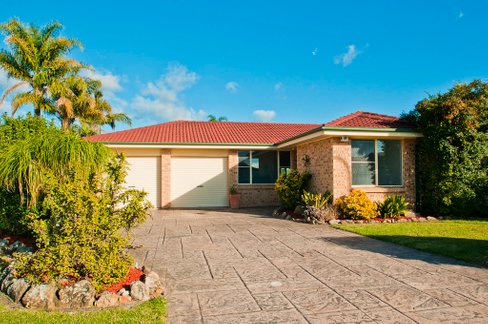 20 Amanda Place, HORSLEY NSW 2530