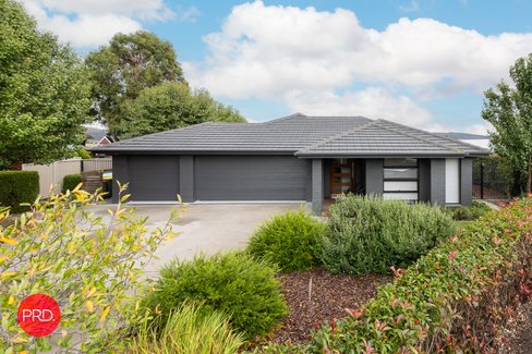 20 Angus Place, BUNGENDORE NSW 2621