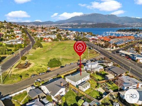 20 Ballawinnie Road, LINDISFARNE TAS 7015