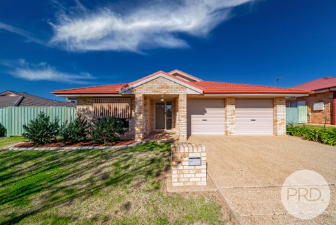 20 Boree Avenue, FOREST HILL NSW 2651