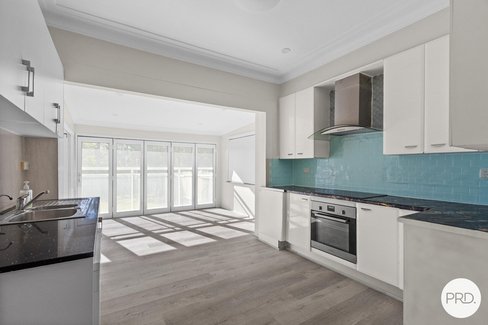 20 Bungalow Road, PEAKHURST