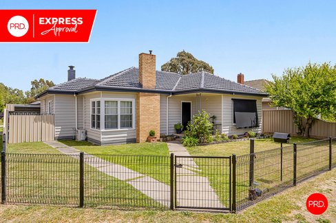 20 Carpenter St, KANGAROO FLAT VIC 3555