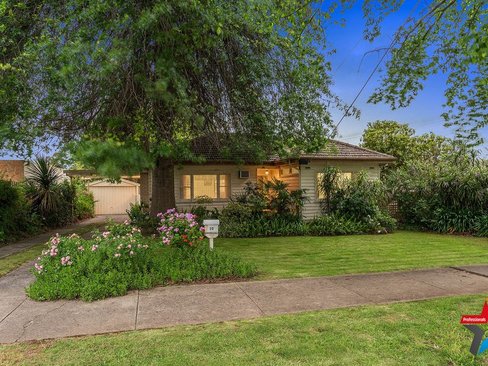 20 Churchill Way Kilsyth 3137