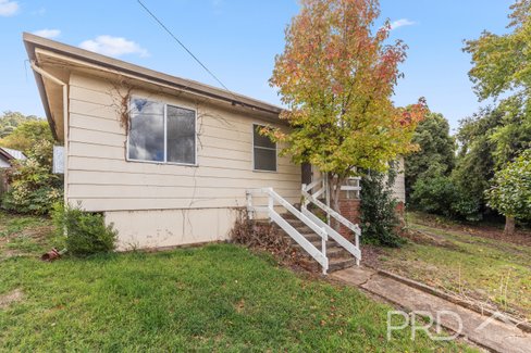 20 Corralyn Avenue, BATLOW NSW 2730