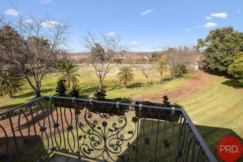 20 FORSYTHE Parade, BLACK HILL NSW 2322