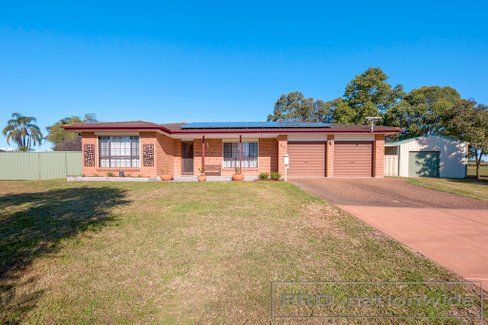 20 Freeman Drive, LOCHINVAR NSW 2321
