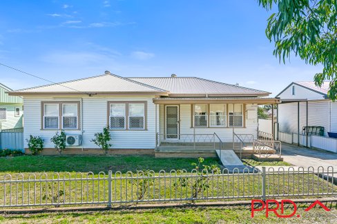 20 Jill Street, TAMWORTH