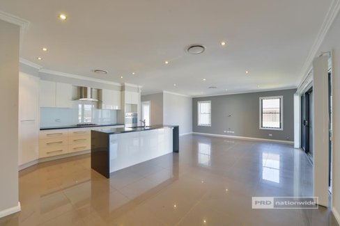 20 Kalinda Place, TAMWORTH NSW 2340