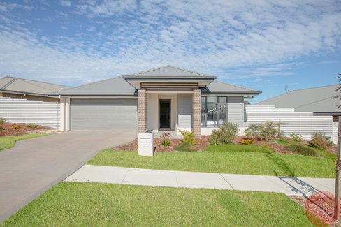 20 Lockwood Street, NORTH ROTHBURY NSW 2335