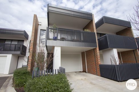 20 Monteith Place, BALLARAT CENTRAL VIC 3350