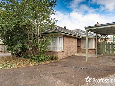 20 Mountain View Road Kilsyth 3137