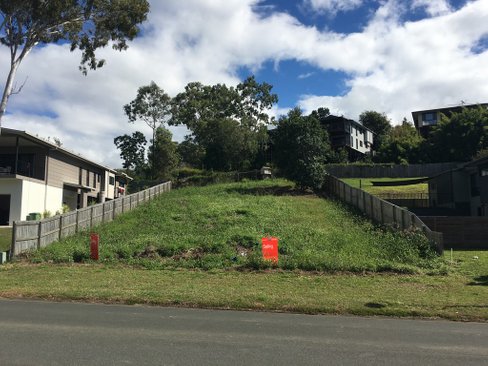 20 Parker Road, CANNONVALE QLD 4802