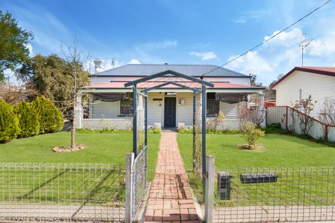 20 Tarnagulla Road, INGLEWOOD VIC 3517