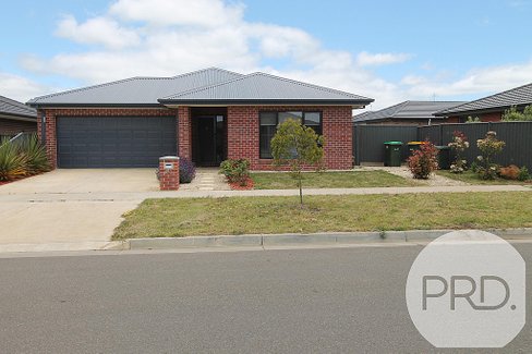 20 Wilmott Street, LUCAS VIC 3350
