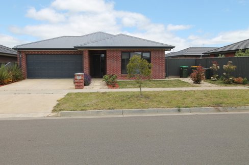 20 Wilmott Street, Lucas VIC 3350