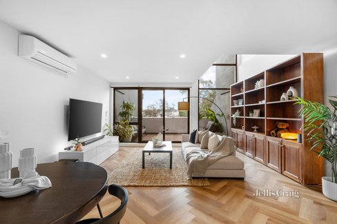 201 416-420 Ferntree Gully Road Notting Hill 3168
