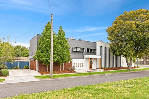 202 Kilgour Street Geelong 3220