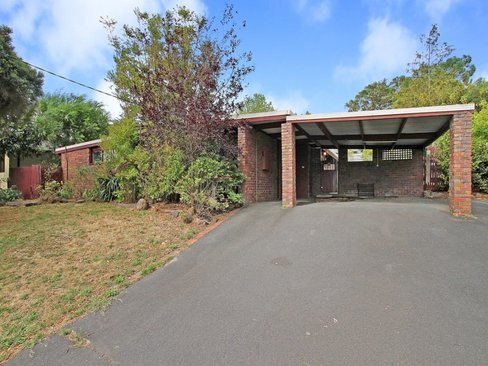 202 Manchester Road Mooroolbark 3138