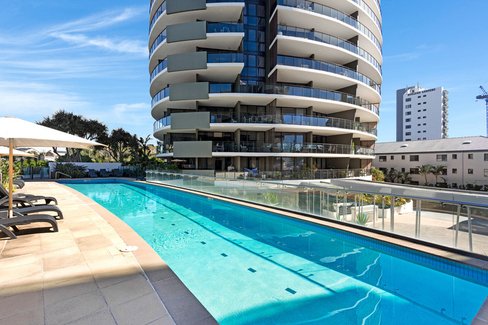 2021/2-14 The Esplanade, Burleigh Heads QLD 4220
