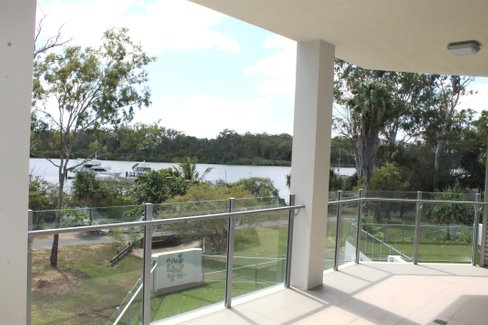 203/10 Wyndham Avenue, BOYNE ISLAND QLD 4680