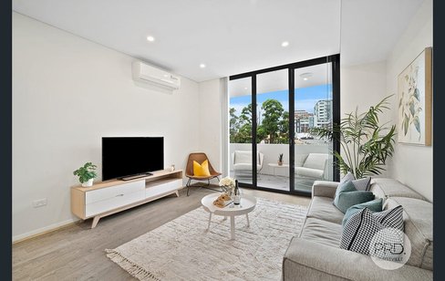 203/12 Woniora Road, HURSTVILLE
