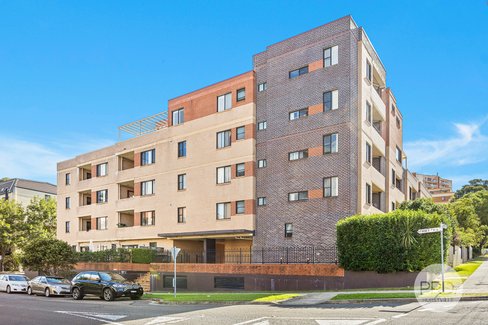 20/33-37 West Street, HURSTVILLE NSW 2220