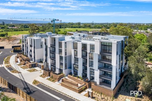 203/4D Retreat Drive, Penrith NSW 2750