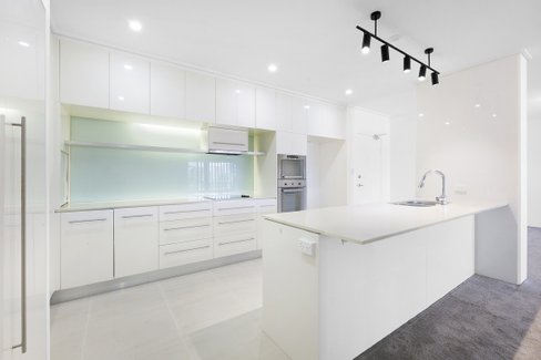 204/1 Toombul Avenue, MIAMI QLD 4220