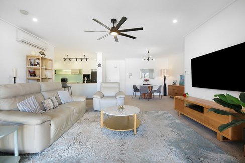 204/1 Toombul Avenue, MIAMI QLD 4220
