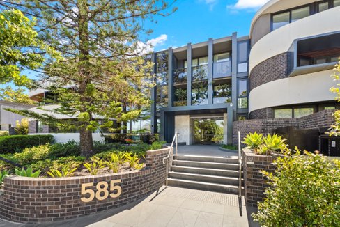 204/585 Burke Road Camberwell 3124