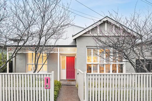 205 Autumn Street Geelong West 3218