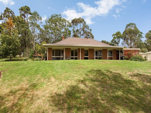 205 Gulf Road Yarra Glen 3775