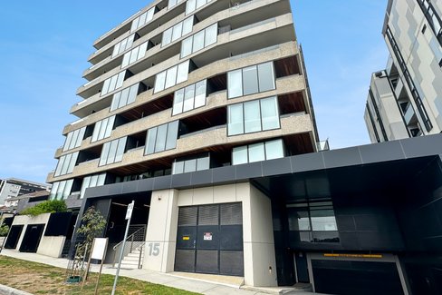 205 15-17 Irving Avenue Box Hill 3128