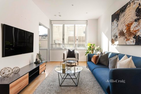 205 166 Wellington Parade East Melbourne 3002