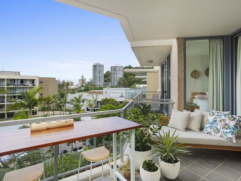 2059/1 Ocean Street, Burleigh Heads QLD 4220