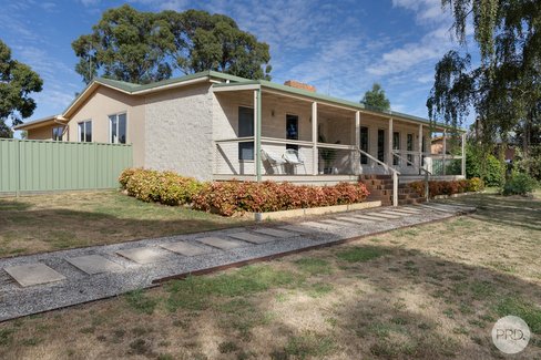 206-208 Lylia Avenue, MOUNT CLEAR VIC 3350