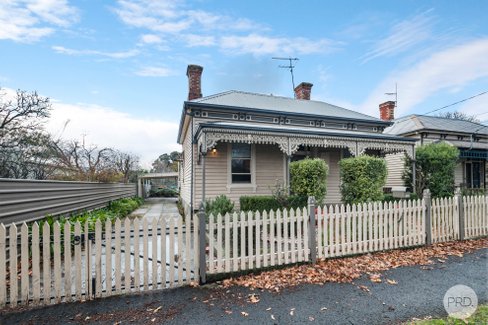 207 Cobden Street, MOUNT PLEASANT VIC 3350