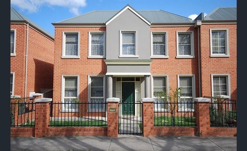 207 Seymour Street, SOLDIERS HILL VIC 3350